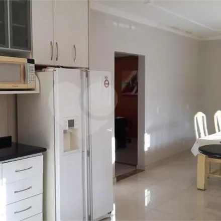 Buy this 4 bed house on unnamed road in Setor de Mansões de Samambaia - SMSE - Setor de Mansões Sudeste, Samambaia - Federal District