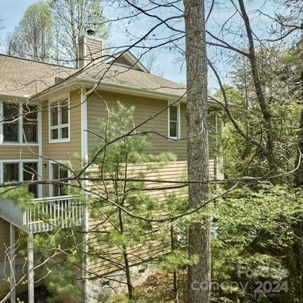 Image 2 - 513 Cobblestone Lane, Flat Rock, Henderson County, NC 28731, USA - Condo for sale