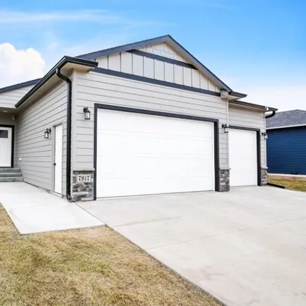 Buy this 3 bed house on East Marana Street in Anderson Subdivision, Sioux Falls