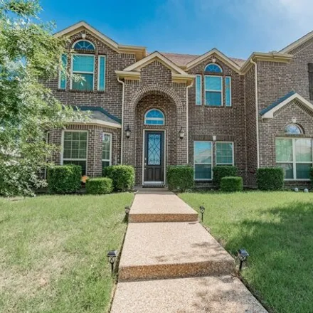 Buy this 5 bed house on 860 Regal Bluff Lane in DeSoto, TX 75115