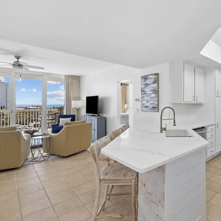 Rent this 2 bed condo on Destin