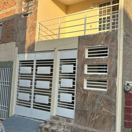 Buy this 4 bed house on Privada Franconia in Fraccionamiento Viñedos, 45406 Tonalá