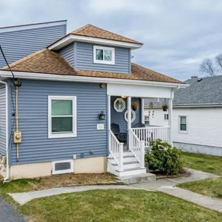 Buy this 4 bed house on 165 Sprague Street in Fall River, MA 02724
