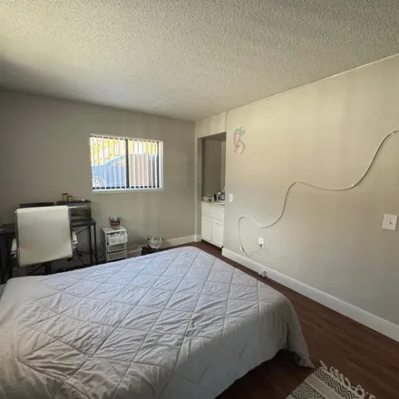 Rent this 1 bed room on North Hill Apartments in 2831 West 27th Avenue, Denver