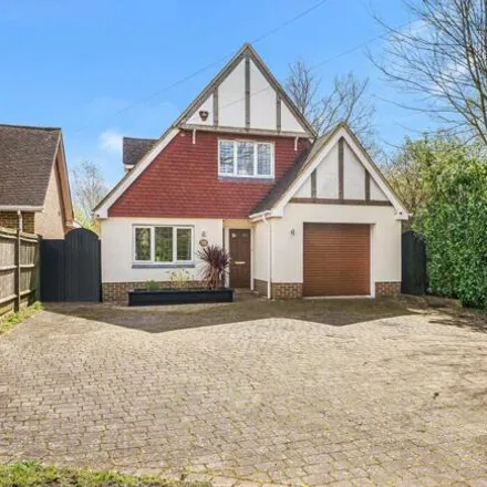 Buy this 3 bed house on Woodchurch Road in Tenterden, TN30 7AD
