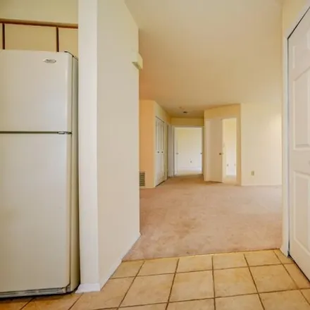 Image 3 - unnamed road, Lafayette Mills, Manalapan Township, NJ, USA - Condo for rent