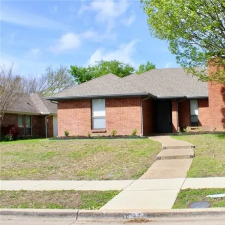 Rent this 3 bed house on 3027 Osceola Drive in Plano, TX 75074