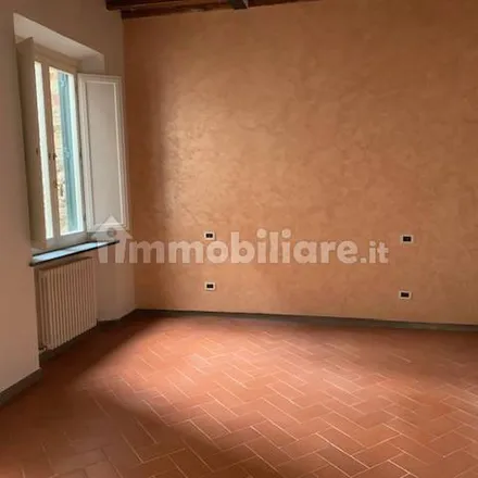 Image 7 - Degortes Outlet Grandi Firmi, Piazza degli Scalpellini, 55100 Lucca LU, Italy - Apartment for rent