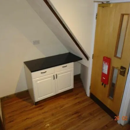 Image 3 - Toyne Street, Sheffield, S10 1HH, United Kingdom - Townhouse for rent