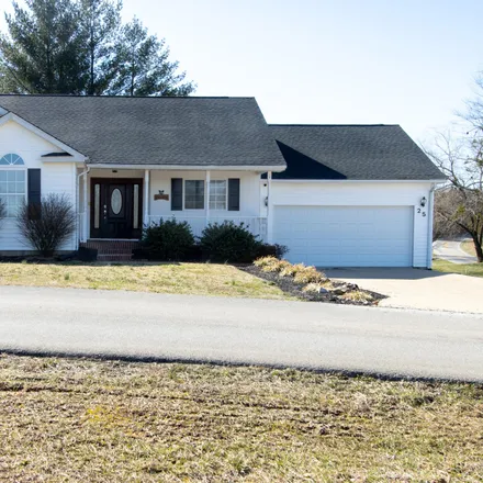 Buy this 3 bed house on 1 Woodson Cove Drive in Pulaski County, KY 42518