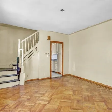 Image 7 - 435 E 51st St, Brooklyn, New York, 11203 - House for sale