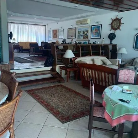 Buy this 5 bed house on Lojas Casa do Óleo in Avenida Manoel Hipolito do Rego 1337, Pontal da Cruz