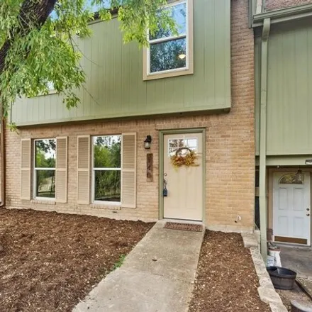 Buy this 3 bed condo on 9009 North Plaza in Austin, TX 78798