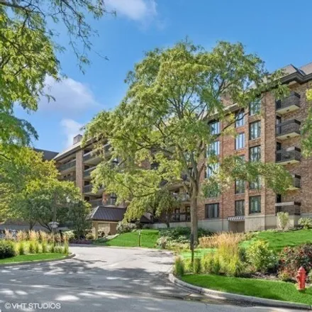 Buy this 2 bed condo on Mission Hills Country Club in 1677 Sanders Road, Northbrook