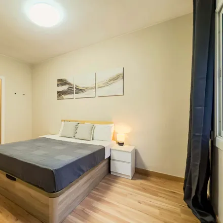 Rent this 1 bed room on Carrer de Bertran in 123, 08023 Barcelona
