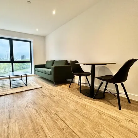 Rent this 1 bed apartment on Railway Street in Leeds, LS9 8HB