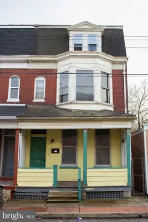 Buy this 5 bed house on 254 Pierce Street in York, PA 17403