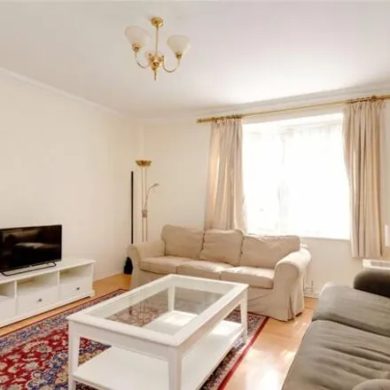 Buy this 2 bed apartment on Kingsmill in 1-19 Kingsmill Terrace, London
