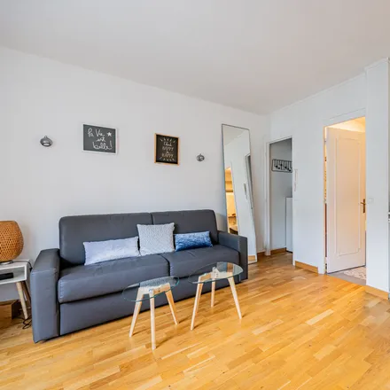 Rent this 2 bed apartment on 3 Rue du Dobropol in 75017 Paris, France