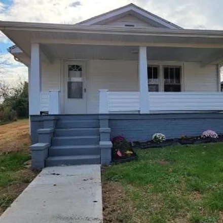 Buy this 2 bed house on 344 Rosedale Avenue in Morristown, TN 37813