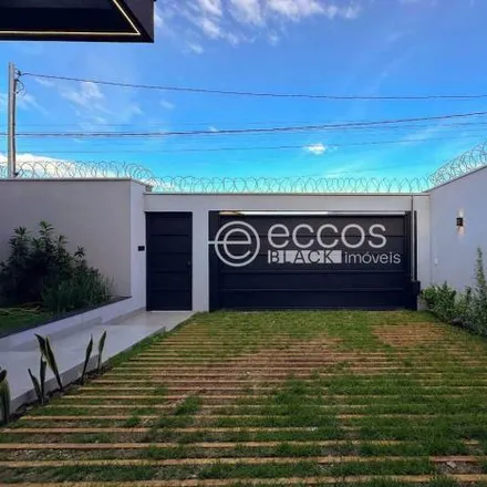 Buy this 3 bed house on Rua Austin in Novo Mundo, Uberlândia - MG