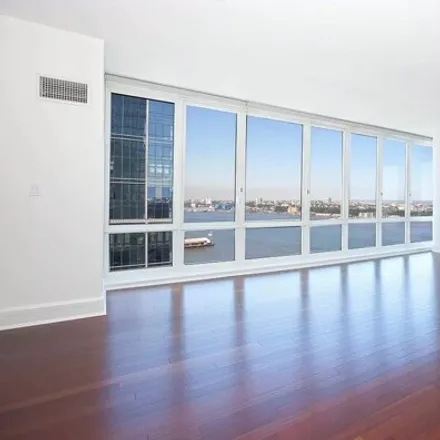 Rent this 3 bed condo on The Aldyn in 60 Riverside Boulevard, New York
