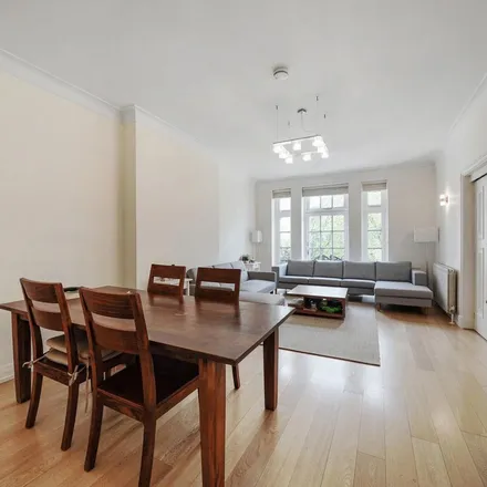 Image 7 - Eyre Court, 3-21 Finchley Road, London, NW8 9TY, United Kingdom - Apartment for rent