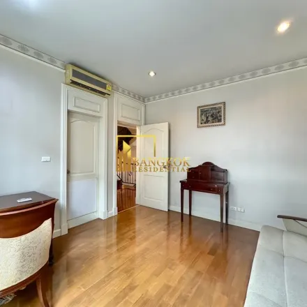 Rent this 1 bed townhouse on unnamed road in Bang Kho Laem District, 10120