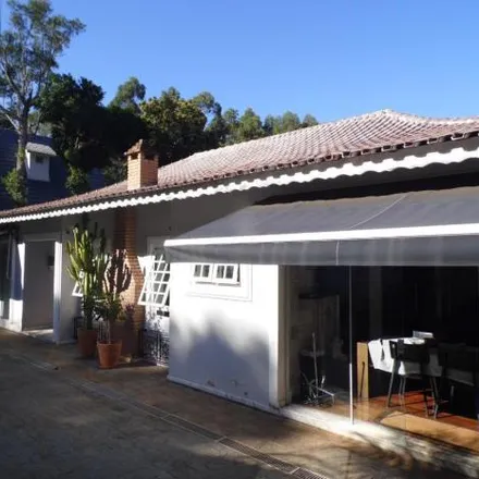 Buy this 4 bed house on Alameda dos Pintasilgos in Cumbari, Mairiporã - SP