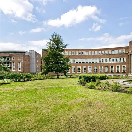 Rent this 2 bed apartment on The Laboratory Building in 177 Rosebery Avenue, Angel