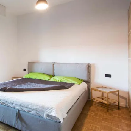 Rent this 1 bed room on Grattacielo di Trezzano in Piazza San Lorenzo, 1