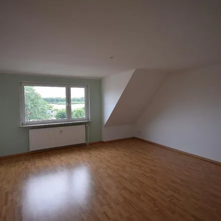 Rent this 3 bed apartment on Neeteweg 9 in 38162 Cremlingen, Germany