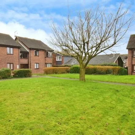 Buy this 2 bed apartment on The Co-operative Food in 150 Uplands Road, Oadby