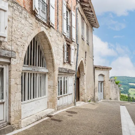 Buy this 3 bed townhouse on 11 Route de Cahors in 82110 Lauzerte, France