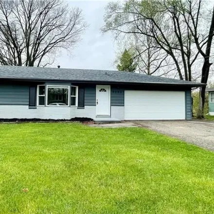 Buy this 4 bed house on 8076 Ridgeview Drive in Des Moines, IA 50320