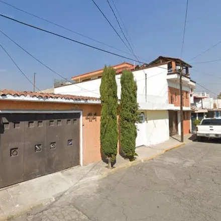 Buy this 3 bed house on Calle Gladiolas in 55710 Coacalco de Berriozábal, MEX