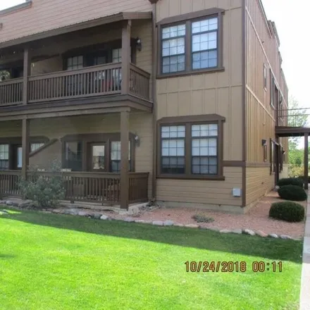 Buy this 2 bed house on 2348 Buffalo Loop North in Navajo County, AZ 85933