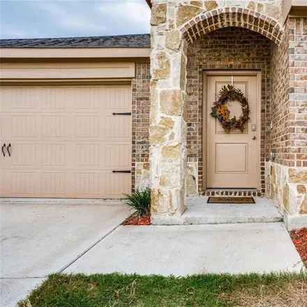 Rent this 4 bed house on 902 Sapphire Drive in Princeton, TX 75407