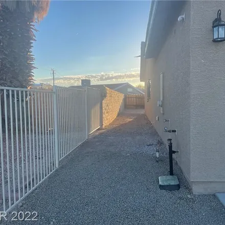 Image 4 - 4966 Andover Drive, East Las Vegas, Whitney, NV 89122, USA - House for sale