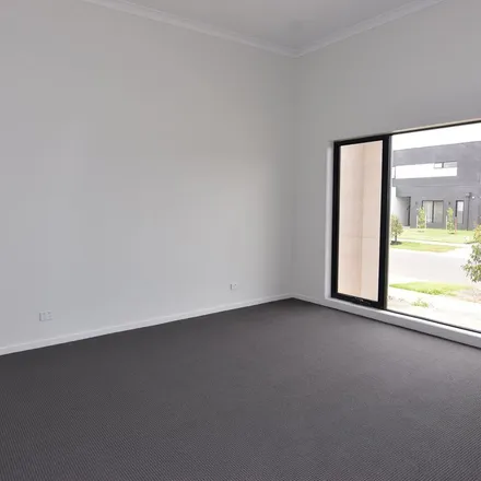 Rent this 4 bed apartment on Geoffreys Kitchen in 127 Pakington Street, Geelong West VIC 3218
