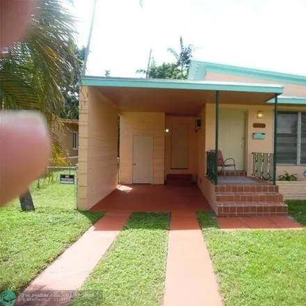 Buy this 2 bed house on 1620 Northeast 160th Street in North Miami Beach, FL 33162