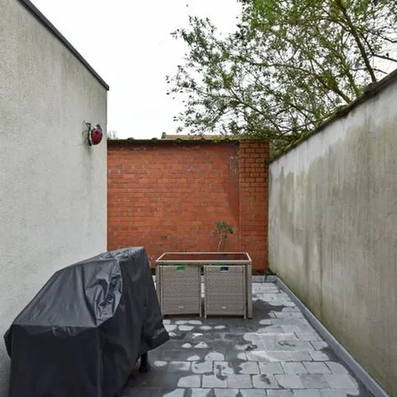 Rent this 4 bed apartment on Patersstraat in 9900 Eeklo, Belgium
