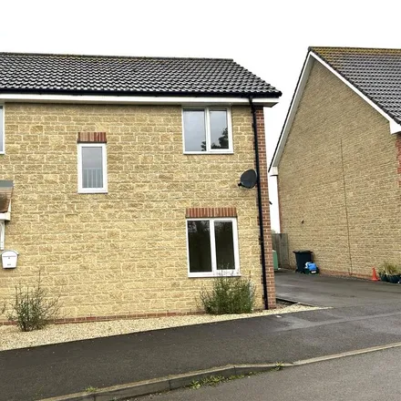 Rent this 2 bed duplex on Stoodham in South Petherton, TA13 5AT