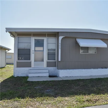 Buy this 2 bed house on 901 Idleway Drive in Lazy Days Village, Lee County