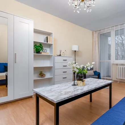 Rent this 4 bed room on Anieli Krzywoń 3 in 01-391 Warsaw, Poland