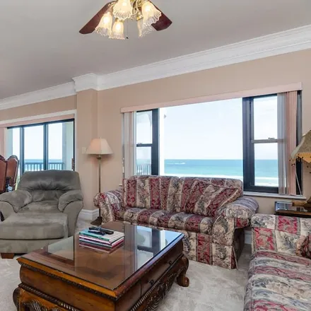 Rent this 3 bed condo on Wrightsville Beach