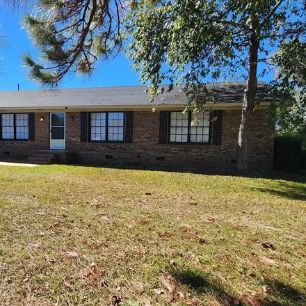 Buy this 3 bed house on 101 Meadowwood Lane in Fitzgerald, GA 31750
