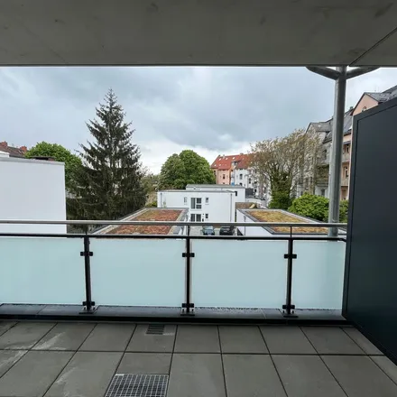 Rent this 2 bed apartment on Grabenstraße 9 in 63071 Offenbach am Main, Germany