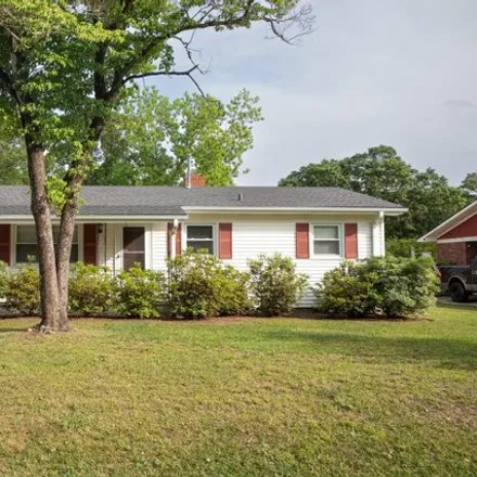 Buy this 2 bed house on 89 Sunnyvale Drive in Wilmington, NC 28412
