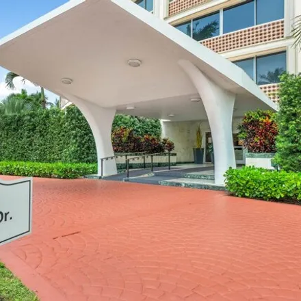 Buy this 2 bed condo on 365 South Lake Drive in Palm Beach, Palm Beach County